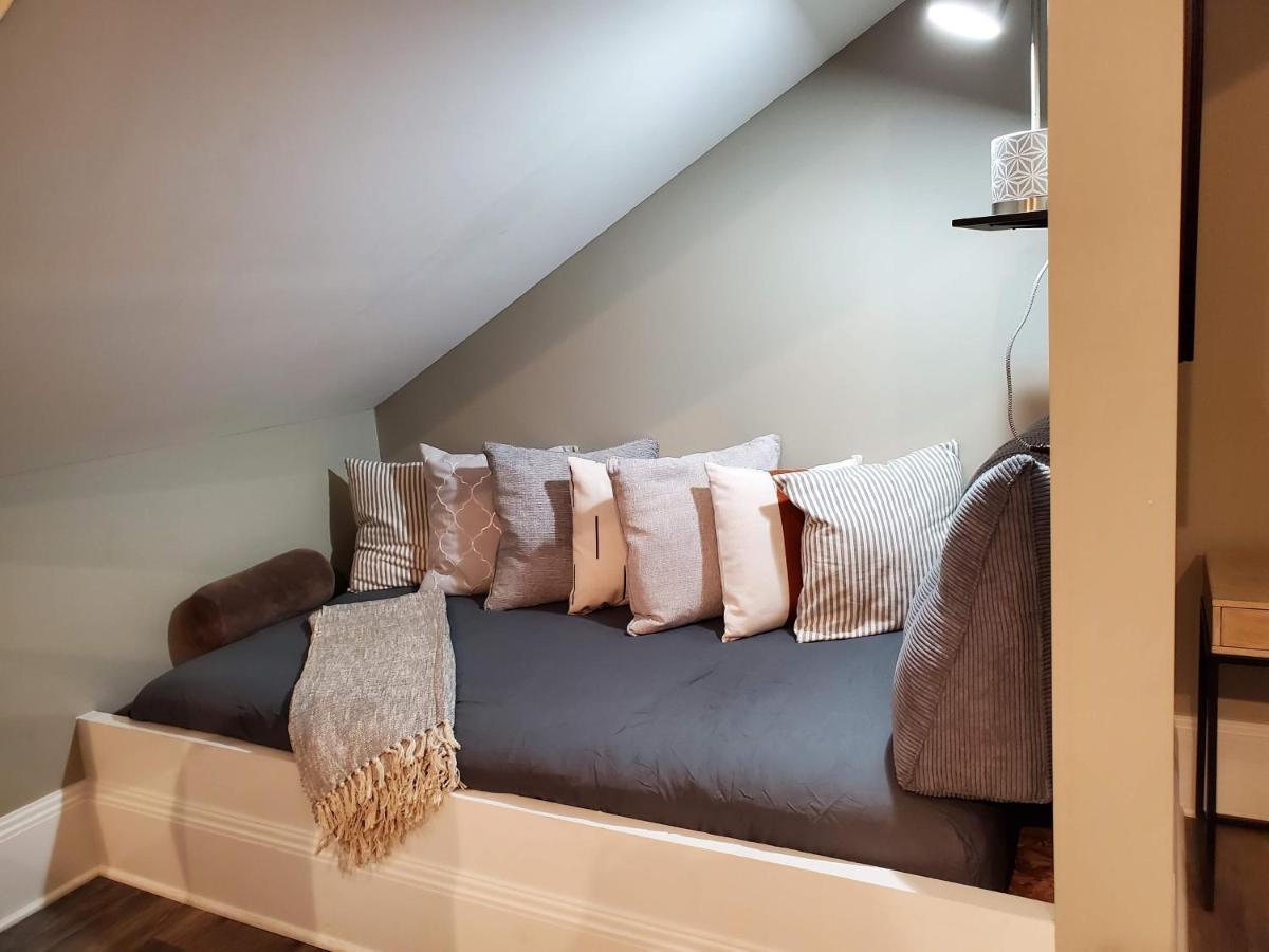 Anchor Inn Boutique Hotel Put-in-Bay Bagian luar foto