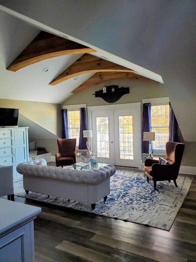 Anchor Inn Boutique Hotel Put-in-Bay Bagian luar foto